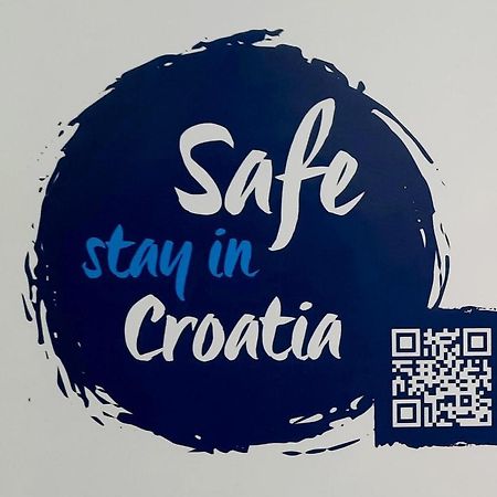 Apartman Vida Pula Buitenkant foto