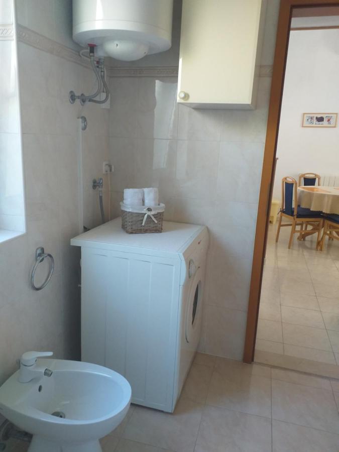 Apartman Vida Pula Buitenkant foto