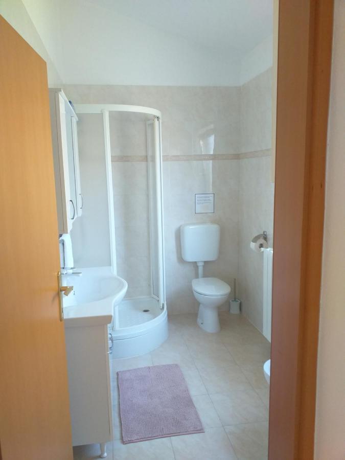 Apartman Vida Pula Buitenkant foto