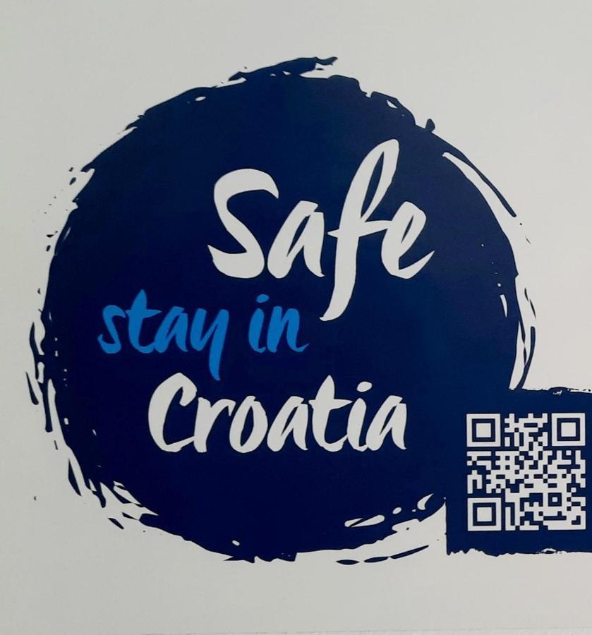 Apartman Vida Pula Buitenkant foto