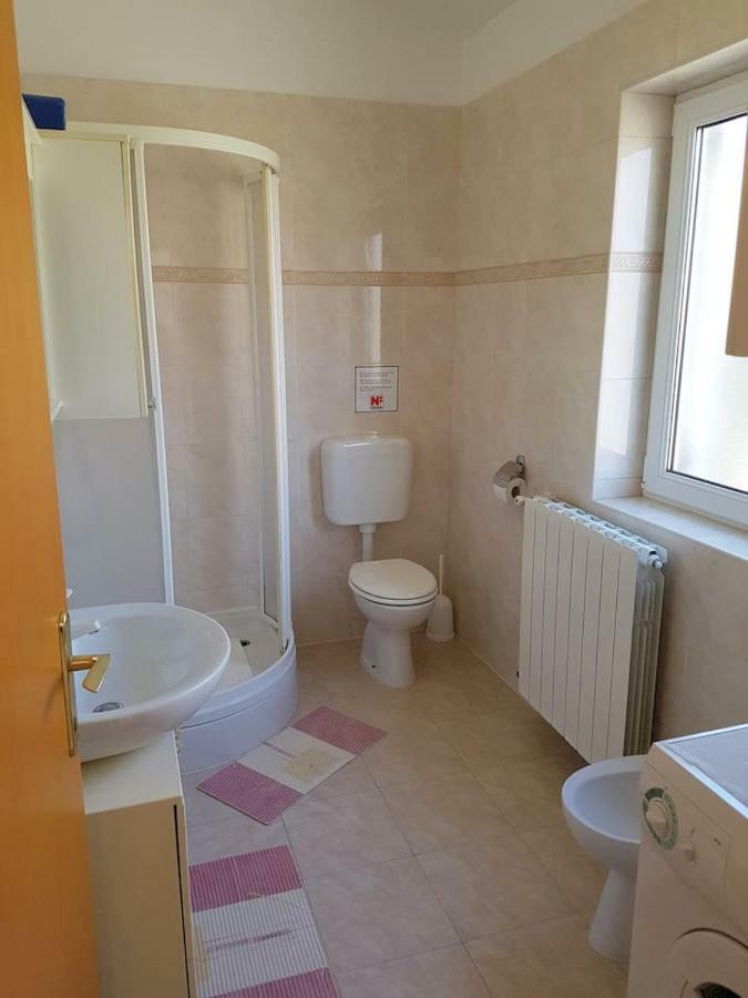 Apartman Vida Pula Buitenkant foto